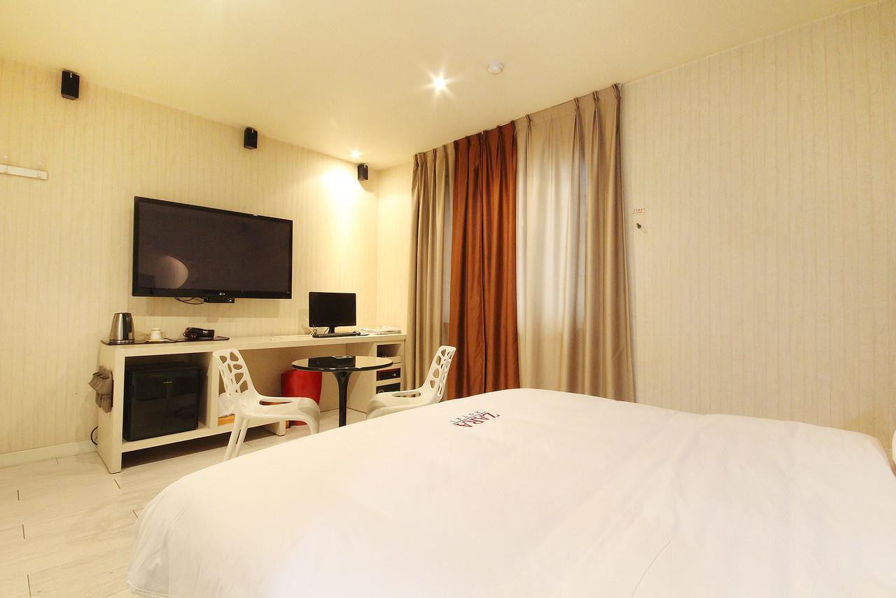 Hotel Zara Cshangvon Kültér fotó